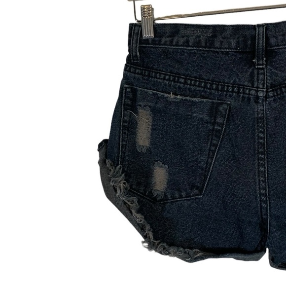 Free People One TeaSpoon Bandits Distressed Jeans Shorts Size 25 - Picture 7 of 9